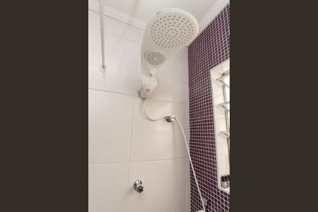 Casa à venda com 200m², 3 quartos e 3 vagasBanheiro da Suíte 2