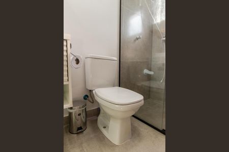 Casa à venda com 200m², 3 quartos e 3 vagasBanheiro da Suíte 1