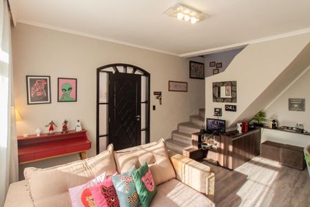 Sala de casa à venda com 3 quartos, 200m² em Vila Gustavo, São Paulo