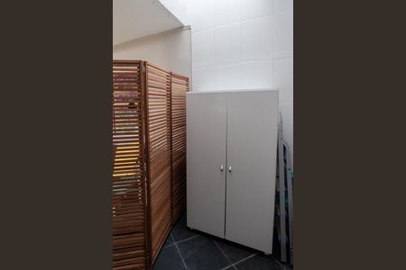 Casa à venda com 200m², 3 quartos e 3 vagasÁrea de Serviço