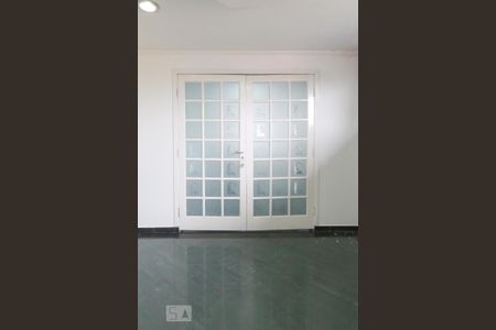 Casa de condomínio à venda com 288m², 6 quartos e 1 vagaÁrea comum