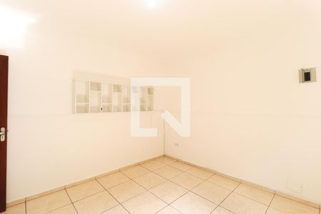 Casa de condomínio à venda com 288m², 6 quartos e 1 vagaQuarto