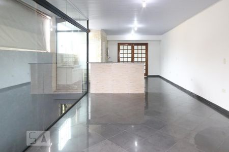 Casa de condomínio à venda com 288m², 6 quartos e 1 vagaÁrea comum