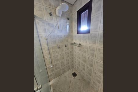 Casa à venda com 200m², 4 quartos e 4 vagas Casa à venda com 200m², 4 quartos e 4 vagasBanheiro