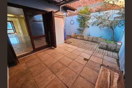 Casa à venda com 200m², 4 quartos e 4 vagas Casa à venda com 200m², 4 quartos e 4 vagasÁrea Externa