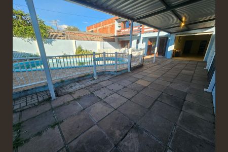 Casa à venda com 200m², 4 quartos e 4 vagas Casa à venda com 200m², 4 quartos e 4 vagasÁrea Externa