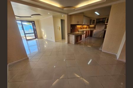 Sala de casa à venda com 4 quartos, 200m² em Industrial, Novo Hamburgo