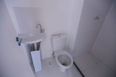 Apartamento para alugar com 50m², 2 quartos e sem vaga Apartamento para alugar com 50m², 2 quartos e sem vagaBanheiro
