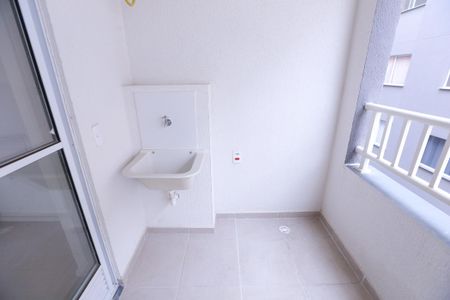 Apartamento para alugar com 50m², 2 quartos e sem vaga Apartamento para alugar com 50m², 2 quartos e sem vagaÁrea de Serviço