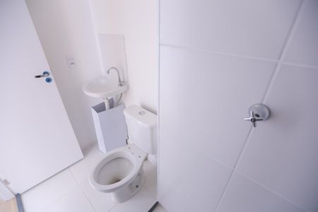 Apartamento para alugar com 50m², 2 quartos e sem vaga Apartamento para alugar com 50m², 2 quartos e sem vagaBanheiro