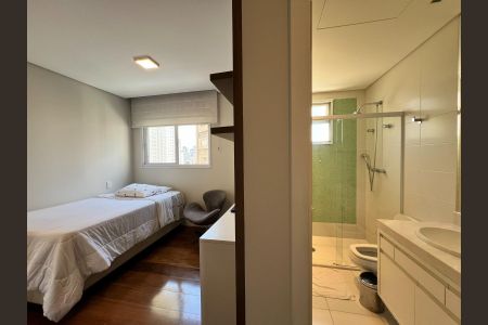 Apartamento à venda com 300m², 3 quartos e 5 vagasQuarto 