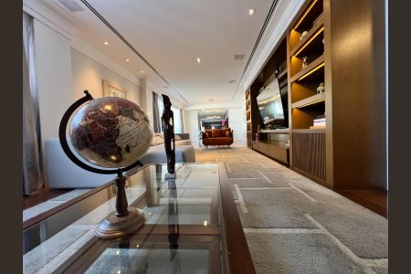 Apartamento à venda com 300m², 3 quartos e 5 vagasÁrea externa
