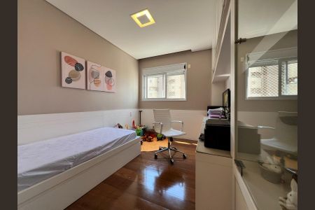 Apartamento à venda com 300m², 3 quartos e 5 vagasQuarto 