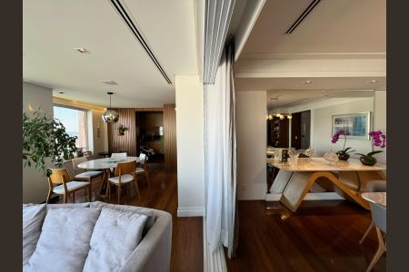 Sala de apartamento à venda com 3 quartos, 300m² em Vila Andrade, São Paulo
