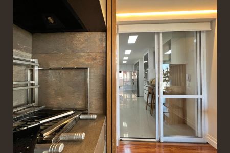 Apartamento à venda com 300m², 3 quartos e 5 vagasÁrea de serviço