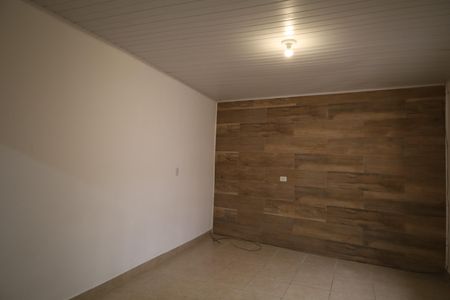 Casa para alugar com 1 quarto, 70m² em Jardim Santa Barbara, São Paulo