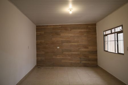 Casa para alugar com 1 quarto, 70m² em Jardim Santa Barbara, São Paulo