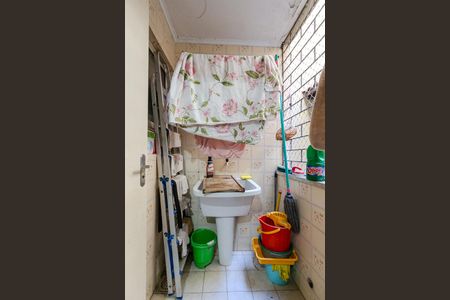Apartamento à venda com 47m², 1 quarto e sem vaga Apartamento à venda com 47m², 1 quarto e sem vagaCozinha e Área de Serviço
