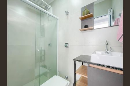 Apartamento à venda com 232m², 5 quartos e 4 vagasBanheiro 2