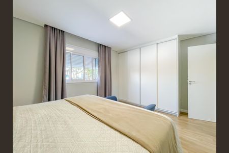 Apartamento à venda com 232m², 5 quartos e 4 vagasQuarto 1