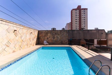 Apartamento à venda com 199m², 3 quartos e 4 vagasÁrea comum - Piscina