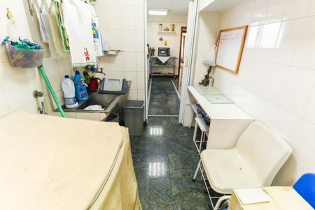 Apartamento à venda com 199m², 3 quartos e 4 vagasÁrea de Serviço