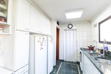 Apartamento à venda com 199m², 3 quartos e 4 vagasCozinha