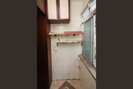 Apartamento à venda com 65m², 3 quartos e sem vagaÁrea de Serviço