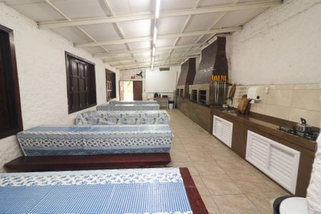 Apartamento à venda com 65m², 3 quartos e sem vagaÁrea comum - Churrasqueira