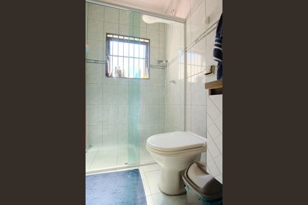 Casa para alugar com 189m², 2 quartos e 2 vagasBanheiro social