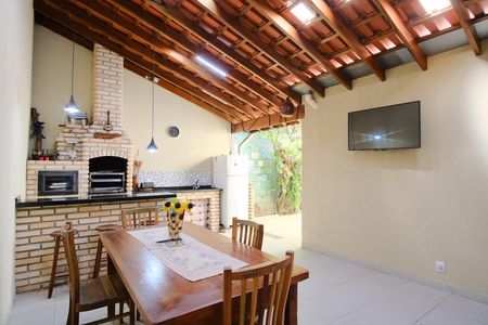 Casa para alugar com 189m², 2 quartos e 2 vagasEspaço Gourmet