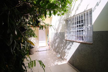 Casa para alugar com 189m², 2 quartos e 2 vagasQuintal