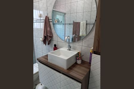 Banheiro 1 de casa para alugar com 3 quartos, 189m² em Vila Aricanduva, São Paulo