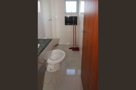 Banheiro de apartamento para alugar com 1 quarto, 100m² em Cidade São Mateus, São Paulo