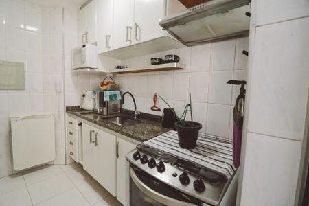 Apartamento à venda com 62m², 2 quartos e 1 vagaCozinha