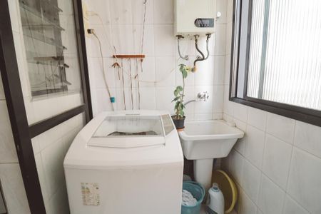 Apartamento à venda com 62m², 2 quartos e 1 vagaÁrea de Serviço