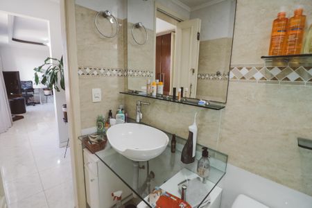 Apartamento à venda com 62m², 2 quartos e 1 vagaBanheiro