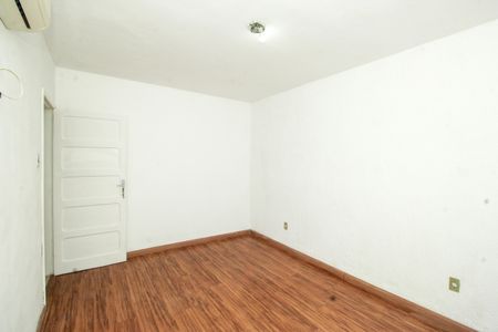 Casa para alugar com 90m², 2 quartos e 2 vagasQuarto 2