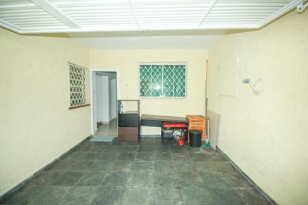 Casa para alugar com 90m², 2 quartos e 2 vagasGaragem