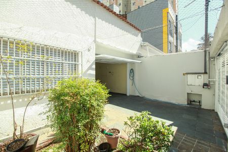 Casa para alugar com 90m², 2 quartos e 2 vagasQuintal