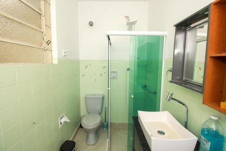 Casa para alugar com 90m², 2 quartos e 2 vagasBanheiro