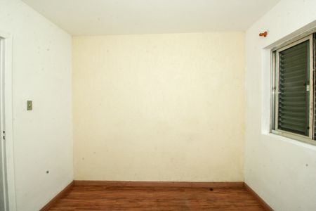 Casa para alugar com 90m², 2 quartos e 2 vagasQuarto 1