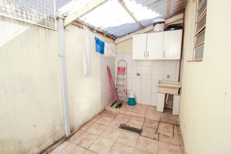 Casa para alugar com 90m², 2 quartos e 2 vagasÁrea de Serviço