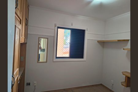 Apartamento para alugar com 96m², 3 quartos e 2 vagasQuarto