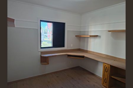 Apartamento para alugar com 96m², 3 quartos e 2 vagasQuarto