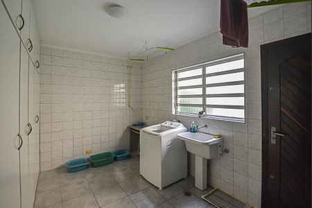 Casa à venda com 400m², 3 quartos e 2 vagas Casa à venda com 400m², 3 quartos e 2 vagasÁrea de Serviço