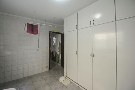 Casa à venda com 400m², 3 quartos e 2 vagas Casa à venda com 400m², 3 quartos e 2 vagasÁrea de Serviço