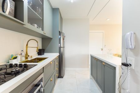 Cozinha de apartamento à venda com 3 quartos, 77m² em Indianópolis, São Paulo