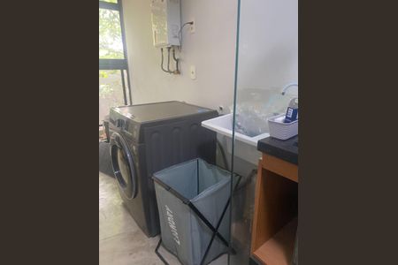 Apartamento à venda com 70m², 1 quarto e 1 vagaÁrea de serviço