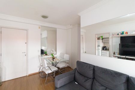 Sala de apartamento para alugar com 2 quartos, 57m² em Santo Antônio, Osasco